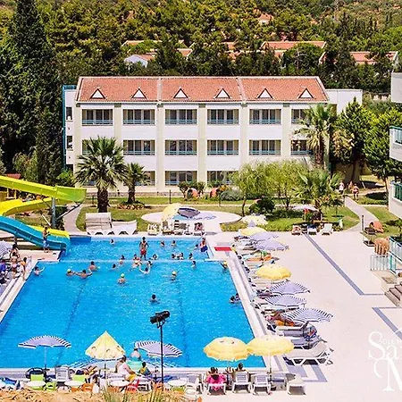 Hotell La Santa Maria Kusadası